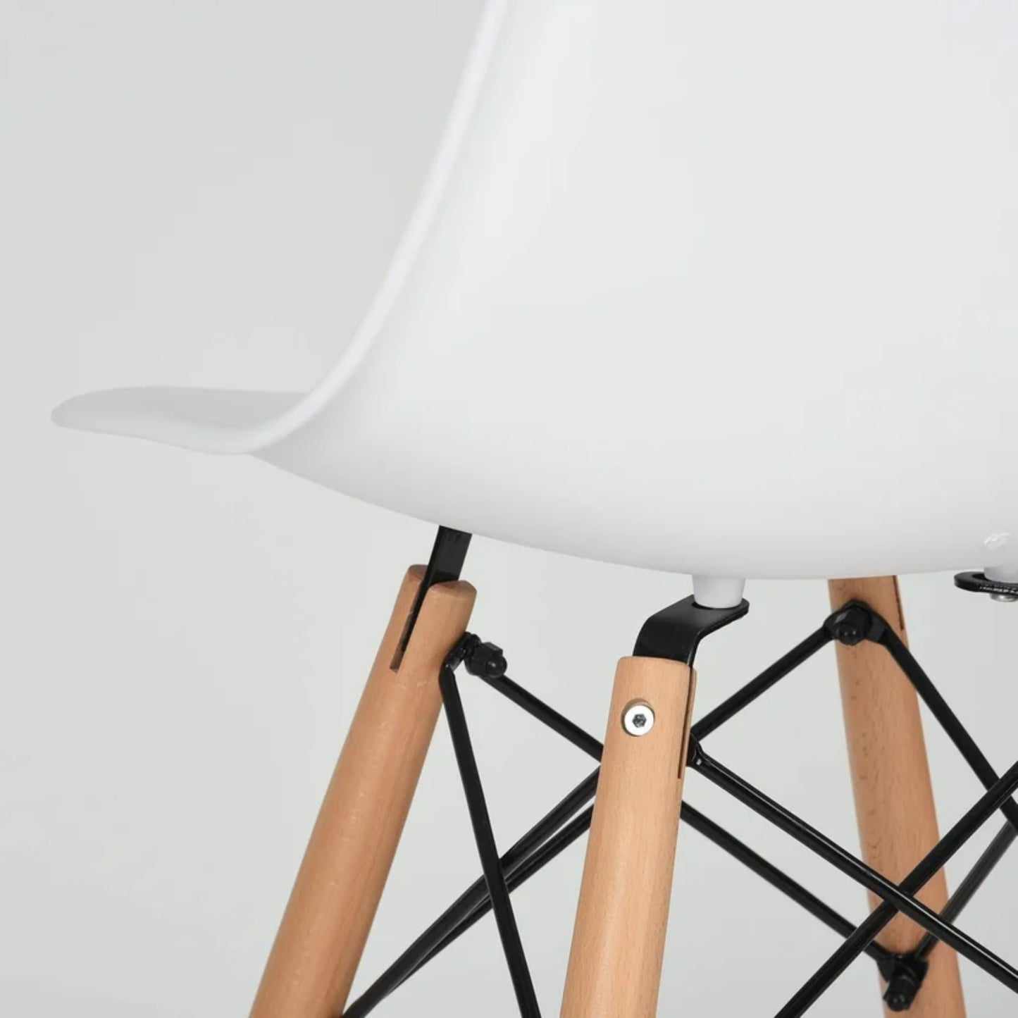 Silla Bar Eames